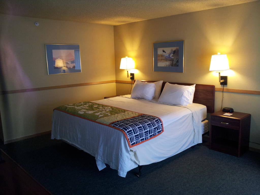 South Tacoma Suites Cameră foto